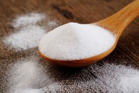 Baking soda in a spoon to enlarge the penis